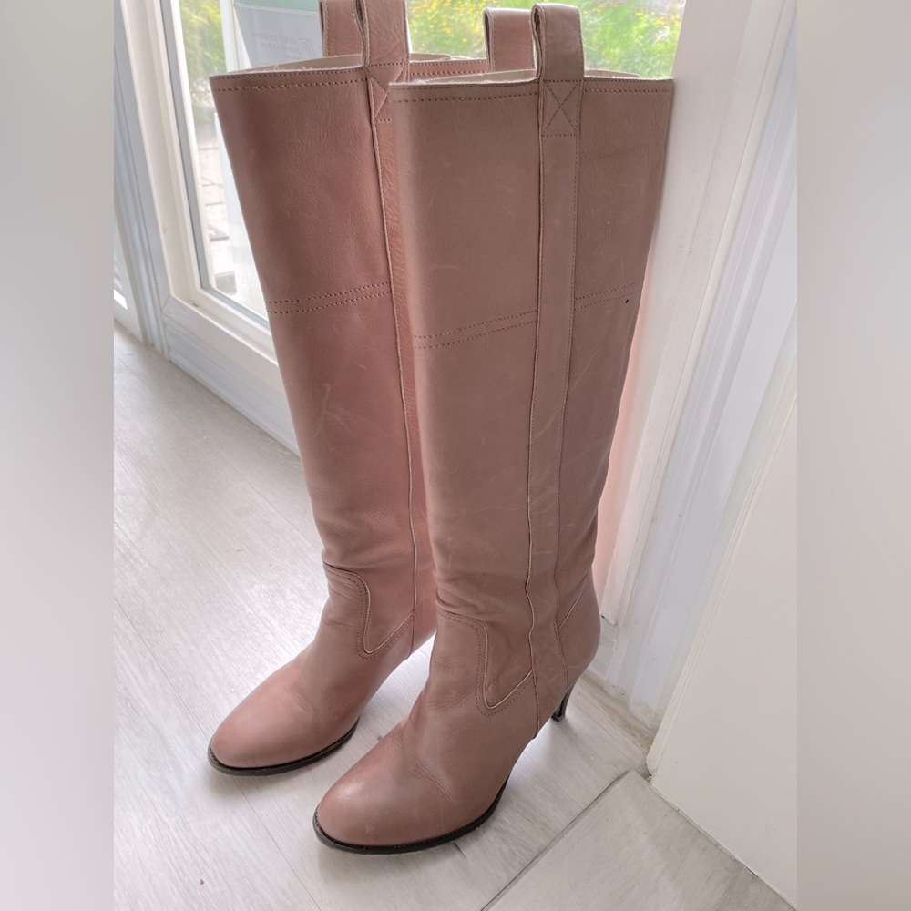 Dusty pink leather boots